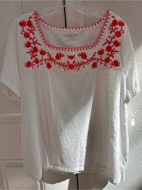 Talbots White Short-Sleeve Top with Red Floral Embroidery